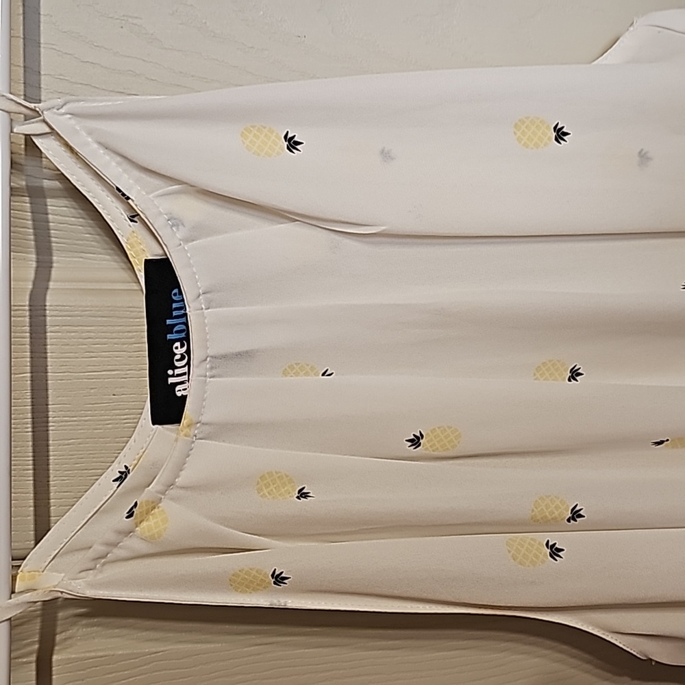 Pineapple Blouse Tank - image 2